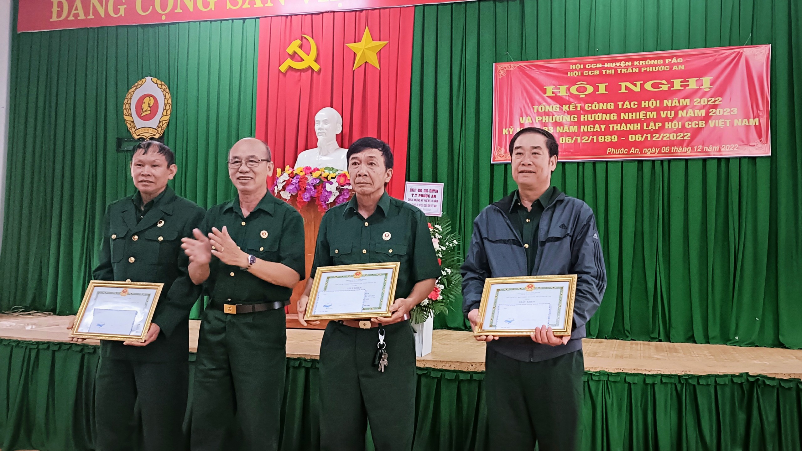 Hội CCB thị trấn Phước An tổ chức kỷ niệm 33 năm ngày thành lập Hội CCB Việt Nam (6/12/1989- 6/12/2022) và tổng kết công tác Hội CCB năm 2022