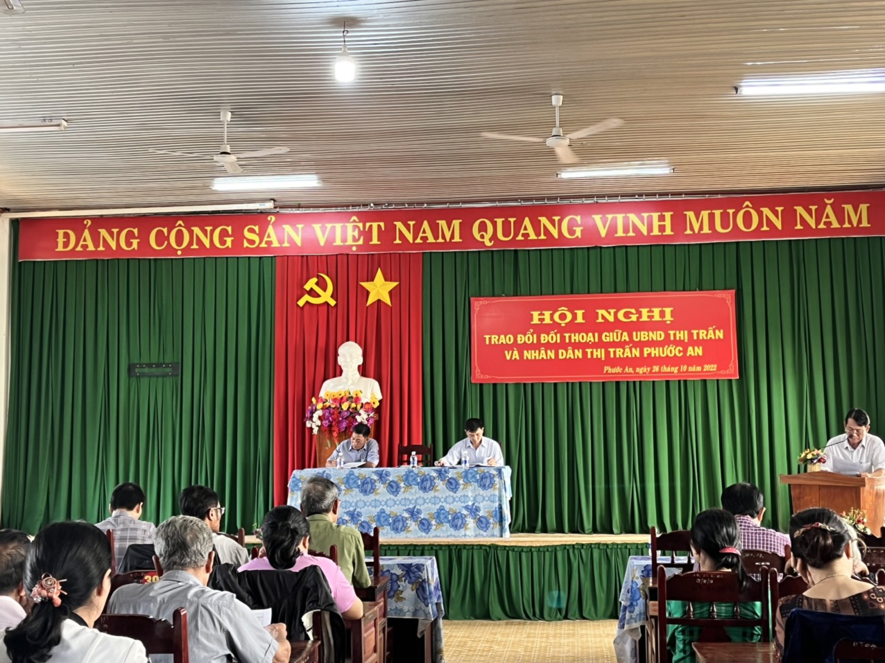 UBND  thị trấn Phước An tổ chức Hội nghị trao đổi đối thoại giữa UBND thị trấn và nhân dân thị trấn Phước An