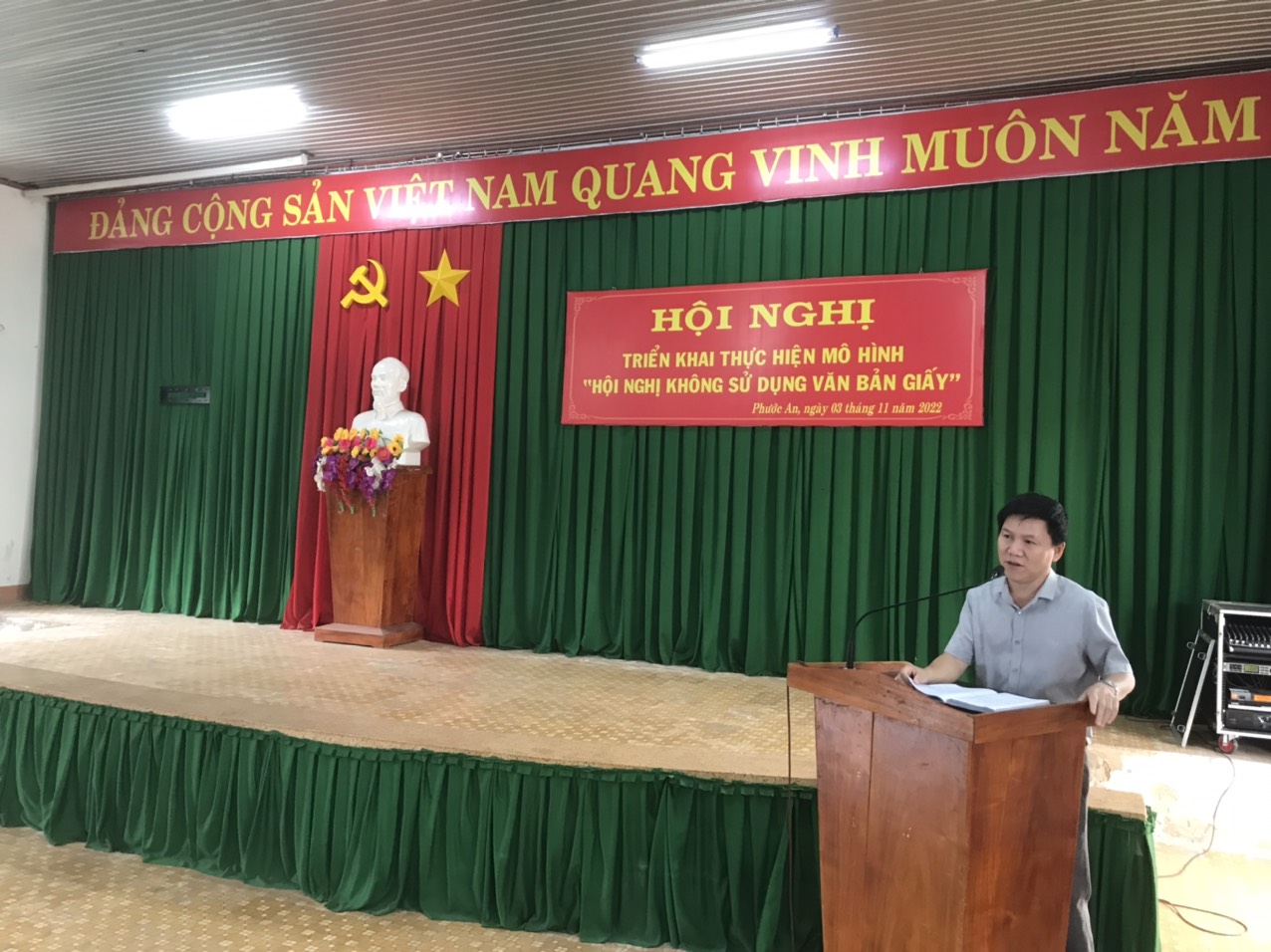 UBND thị trấn Phước An tổ chức Hội nghị triển khai thực hiện mô hình:" Hội nghị không sử dụng văn băn giấy"