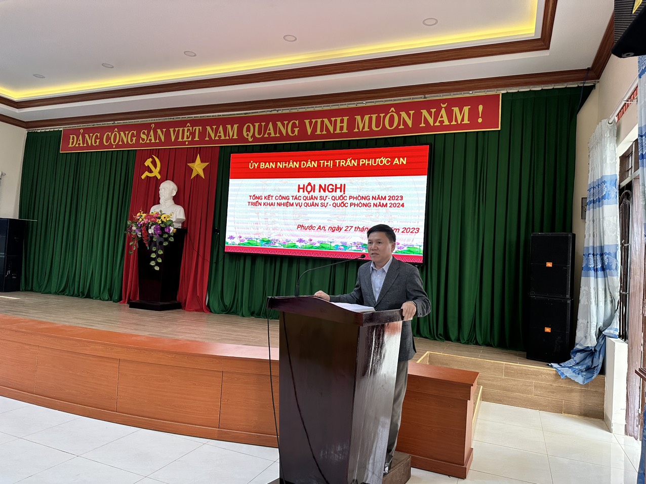  UBND thị trấn Phước An tổ chức Hội nghị Tổng kết công tác quốc phòng, quân sự năm 2023 và triển khai  nhiệm vụ quốc phòng, quân sự năm 2024. 